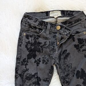Velvet Floral jeans Current/Elliott Black Floral Skinny Jeans